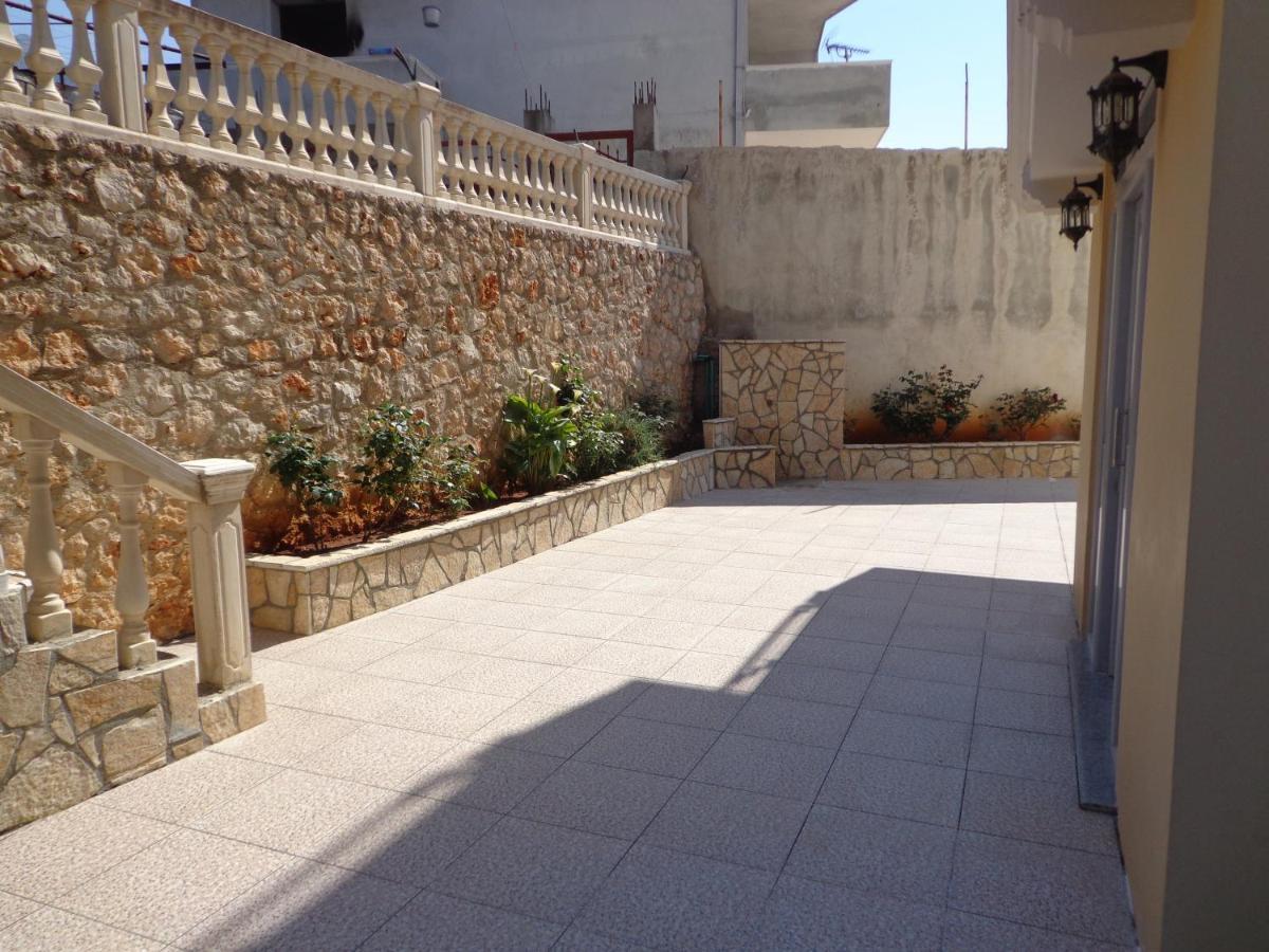 Olympian Rooms Dhermi Luaran gambar