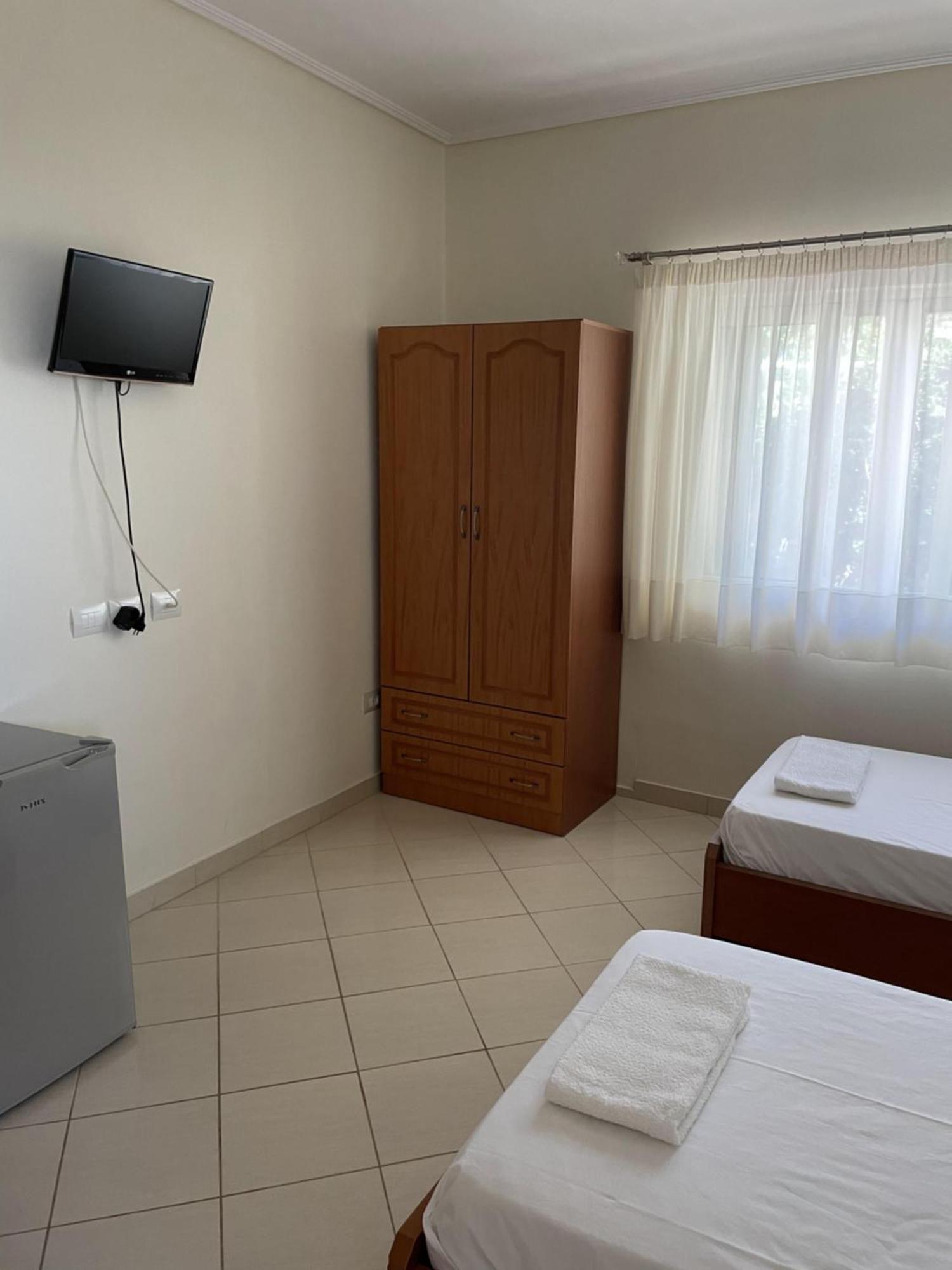 Olympian Rooms Dhermi Luaran gambar