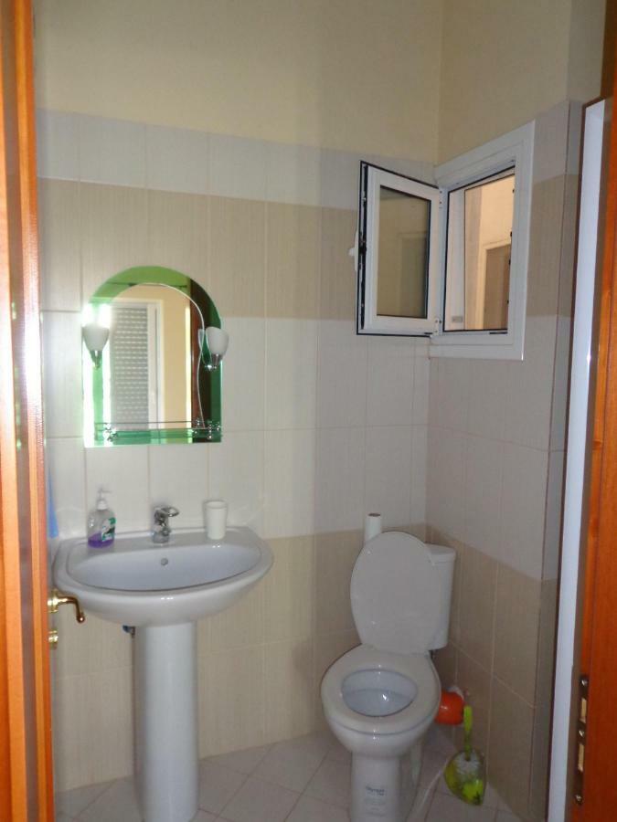 Olympian Rooms Dhermi Luaran gambar