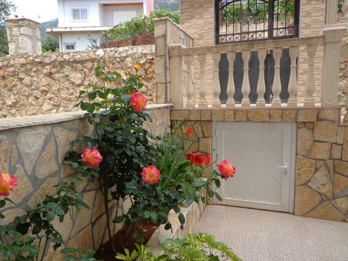 Olympian Rooms Dhermi Luaran gambar